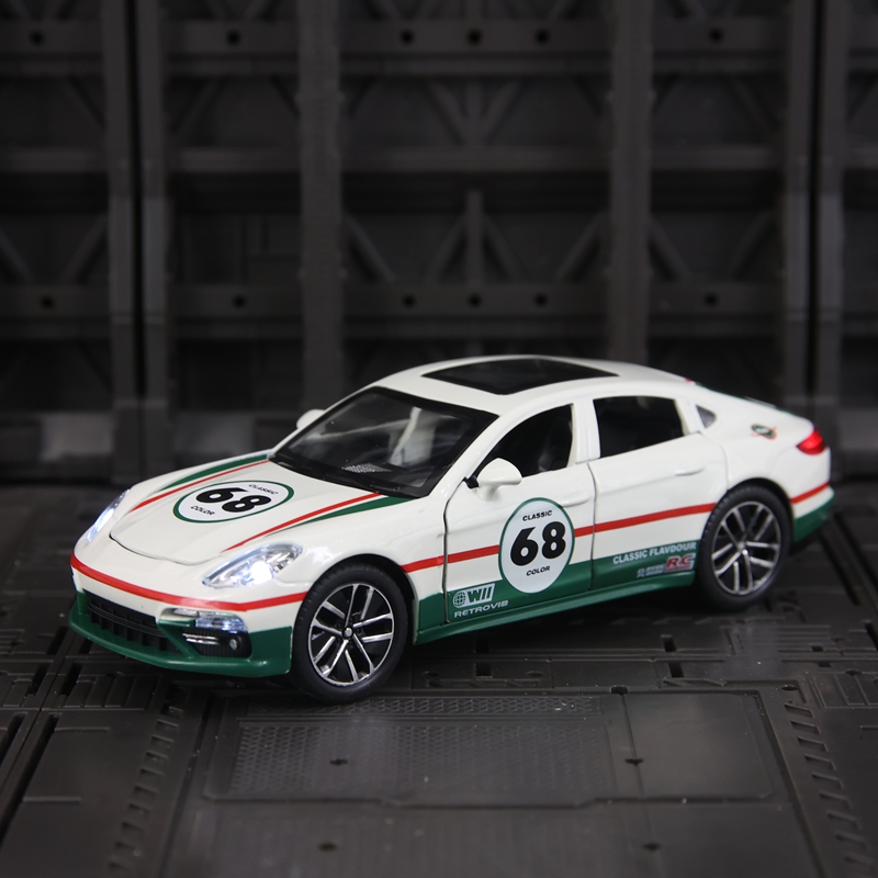 1:32 Simulatie Porsche Panamer - Decor Lighting Returns recensie en prijs